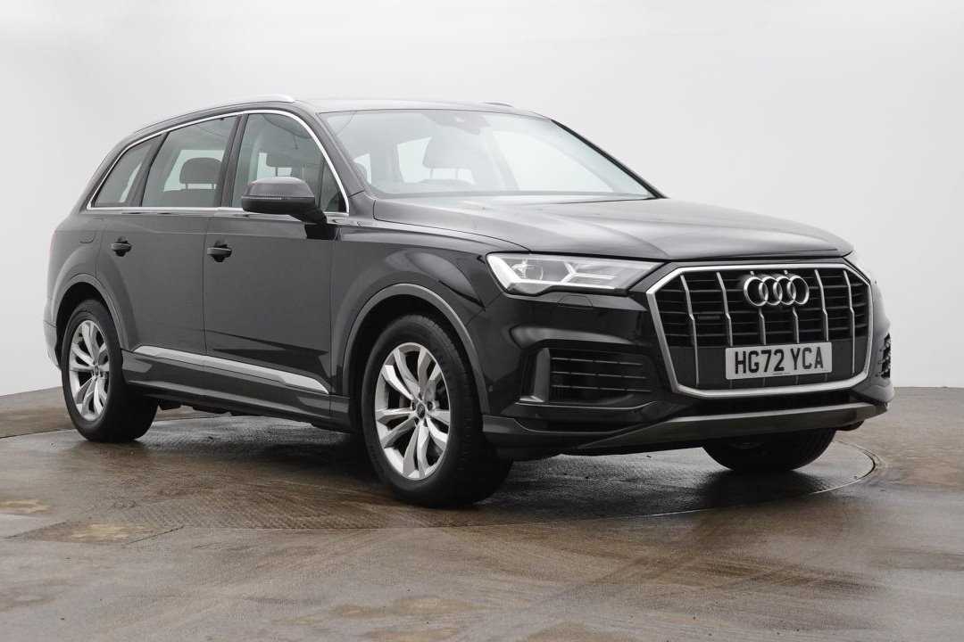 Main listing image - Audi Q7