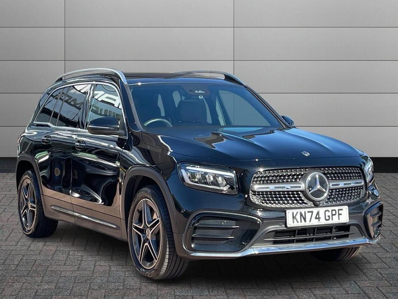 Main listing image - Mercedes-Benz GLB