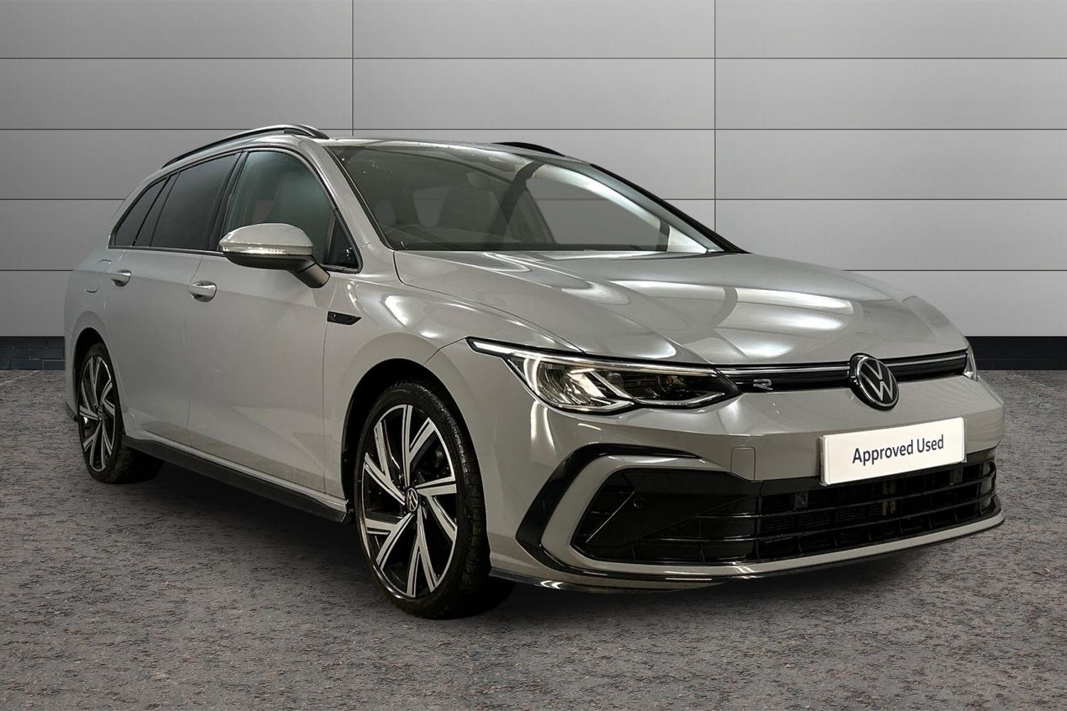 Main listing image - Volkswagen Golf Estate