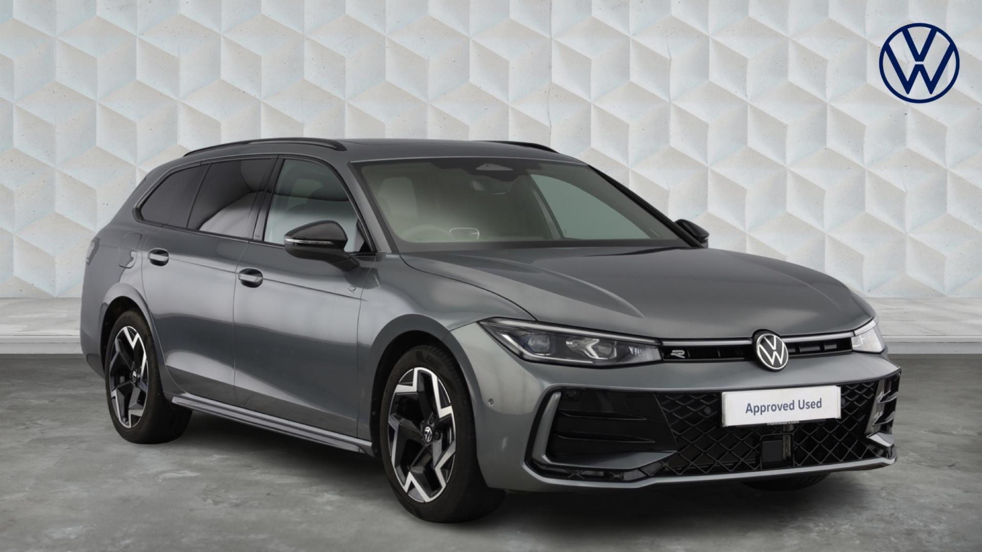 Main listing image - Volkswagen Passat Estate