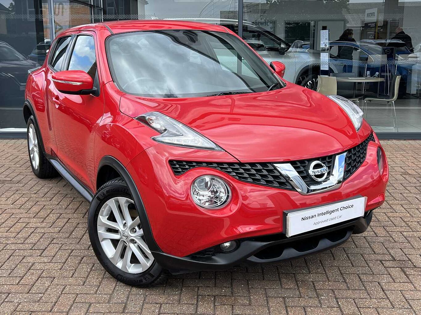 Main listing image - Nissan Juke
