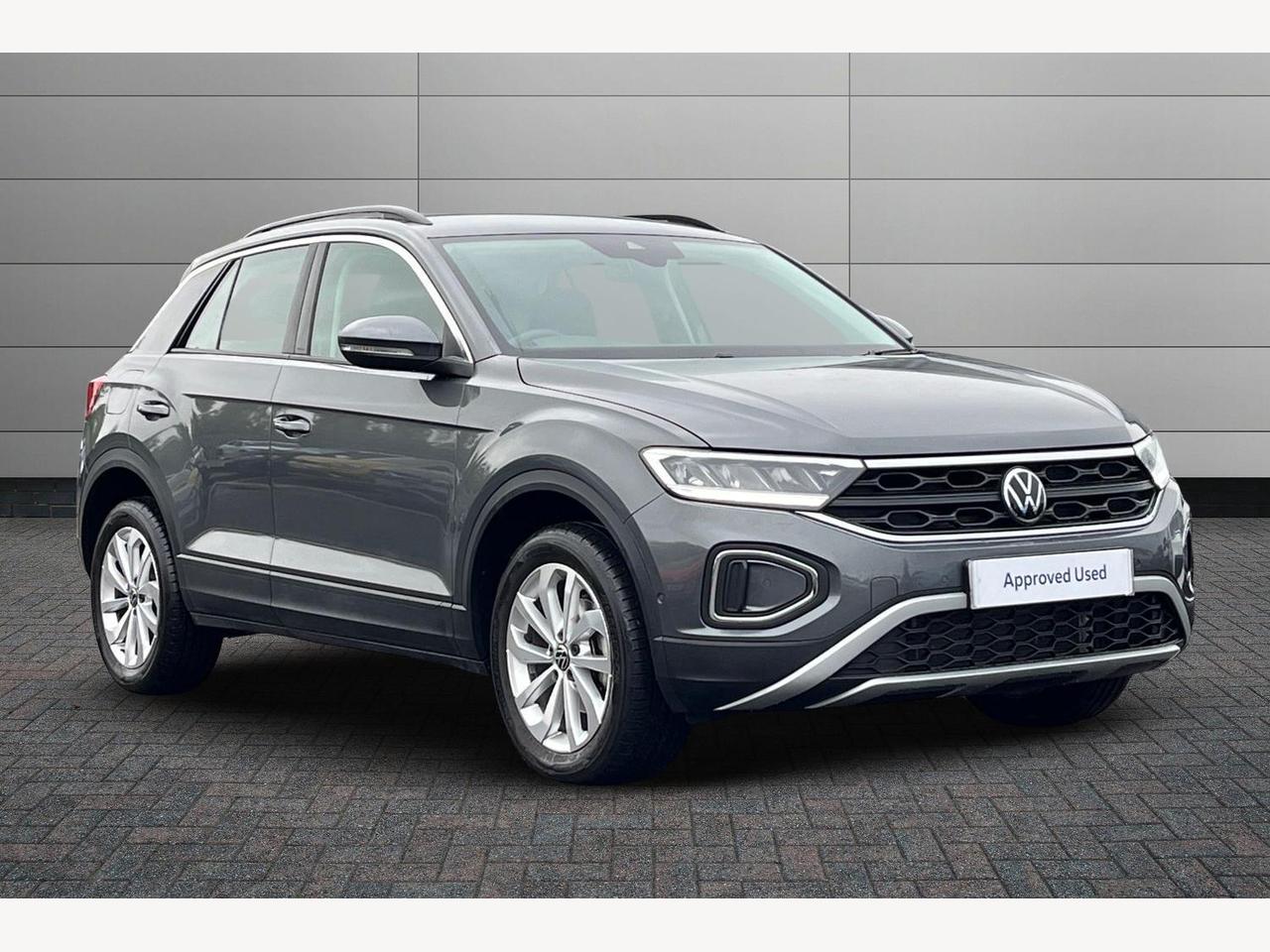 Main listing image - Volkswagen T-Roc
