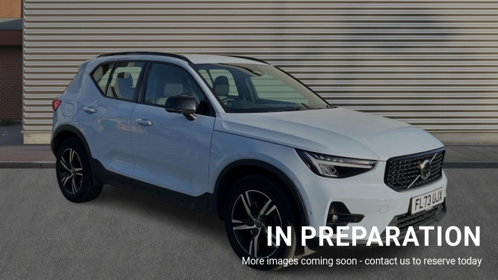 Main listing image - Volvo XC40