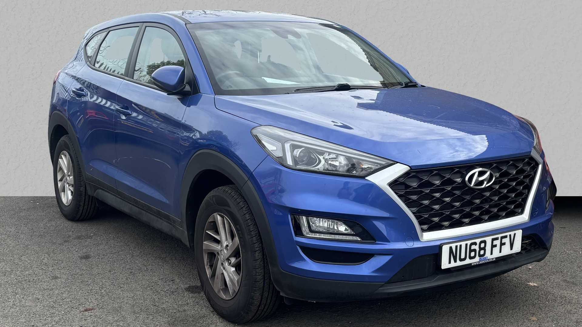 Main listing image - Hyundai Tucson