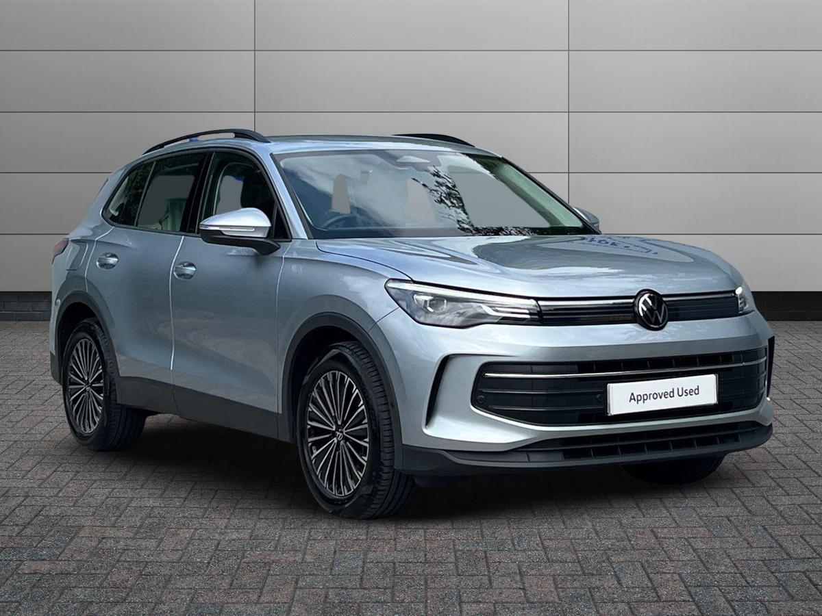 Main listing image - Volkswagen Tiguan