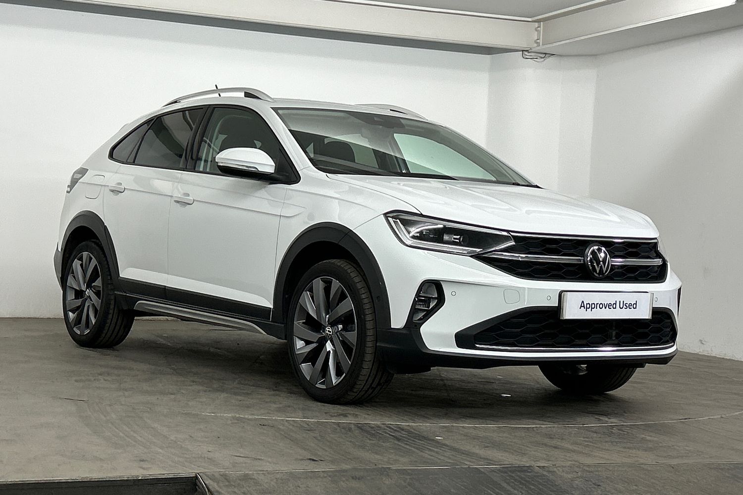 Main listing image - Volkswagen Taigo