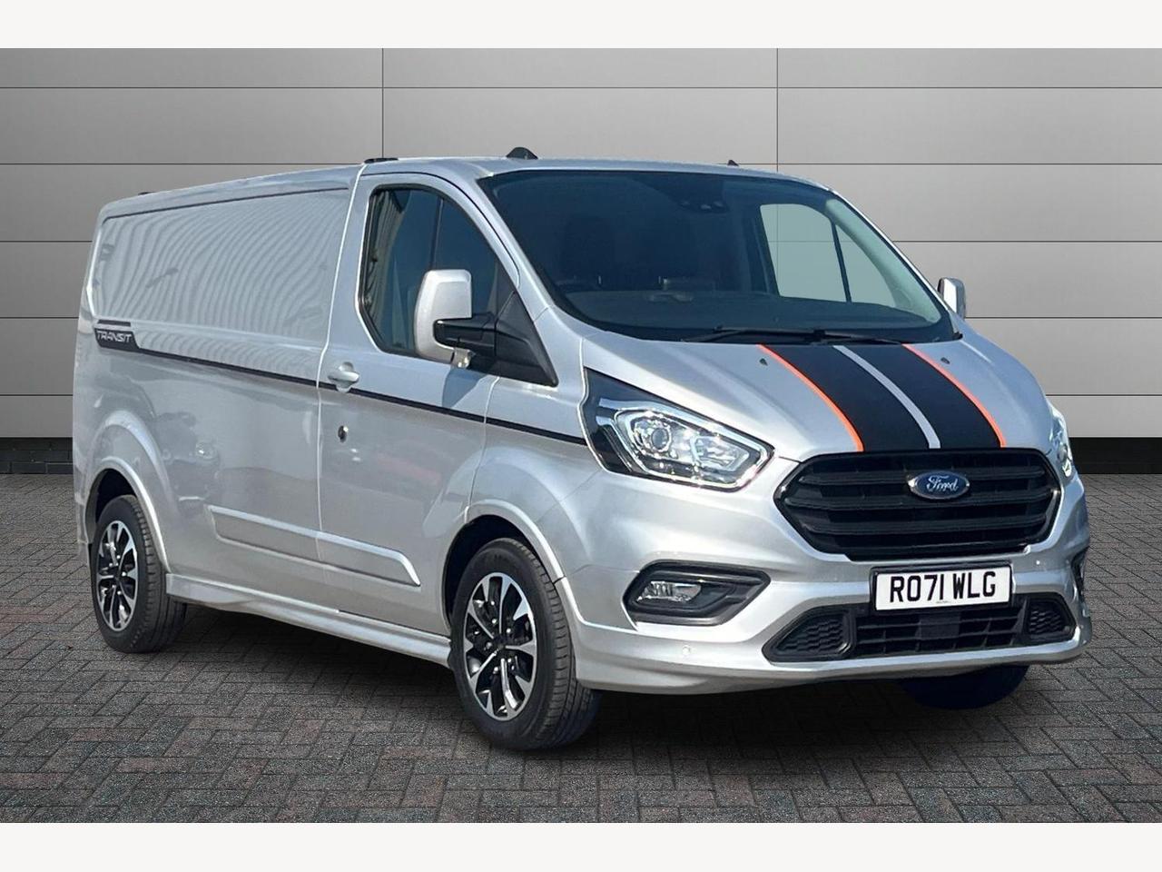 Main listing image - Ford Transit Custom