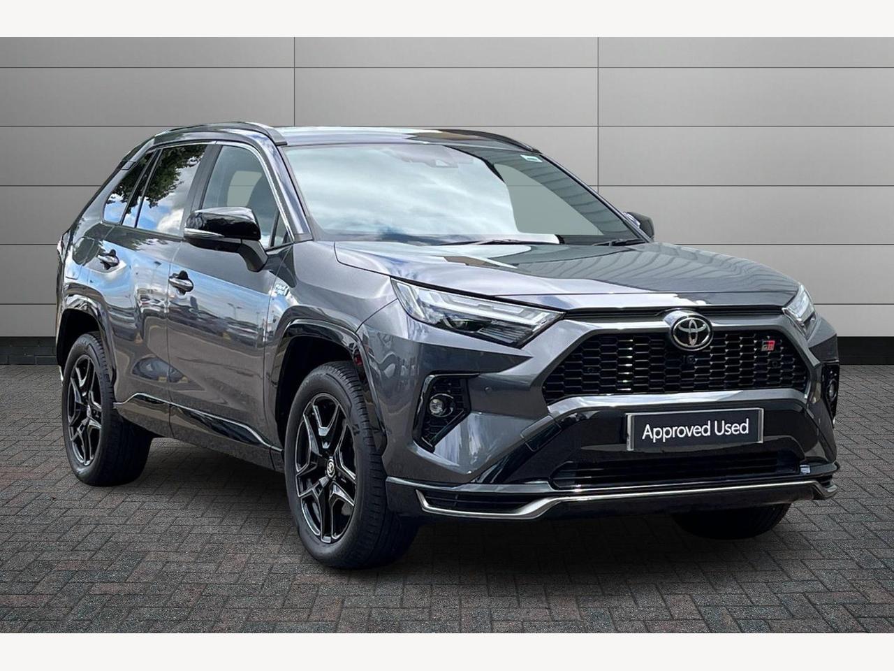 Main listing image - Toyota RAV4