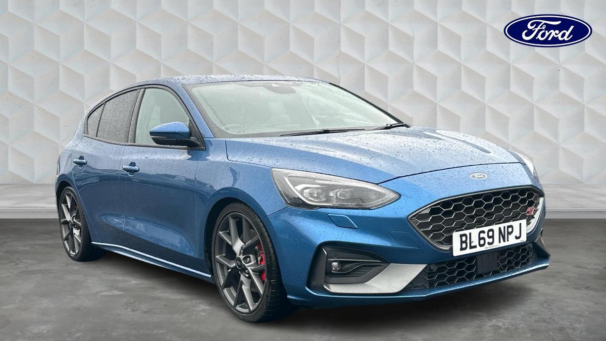 Main listing image - Ford Focus ST