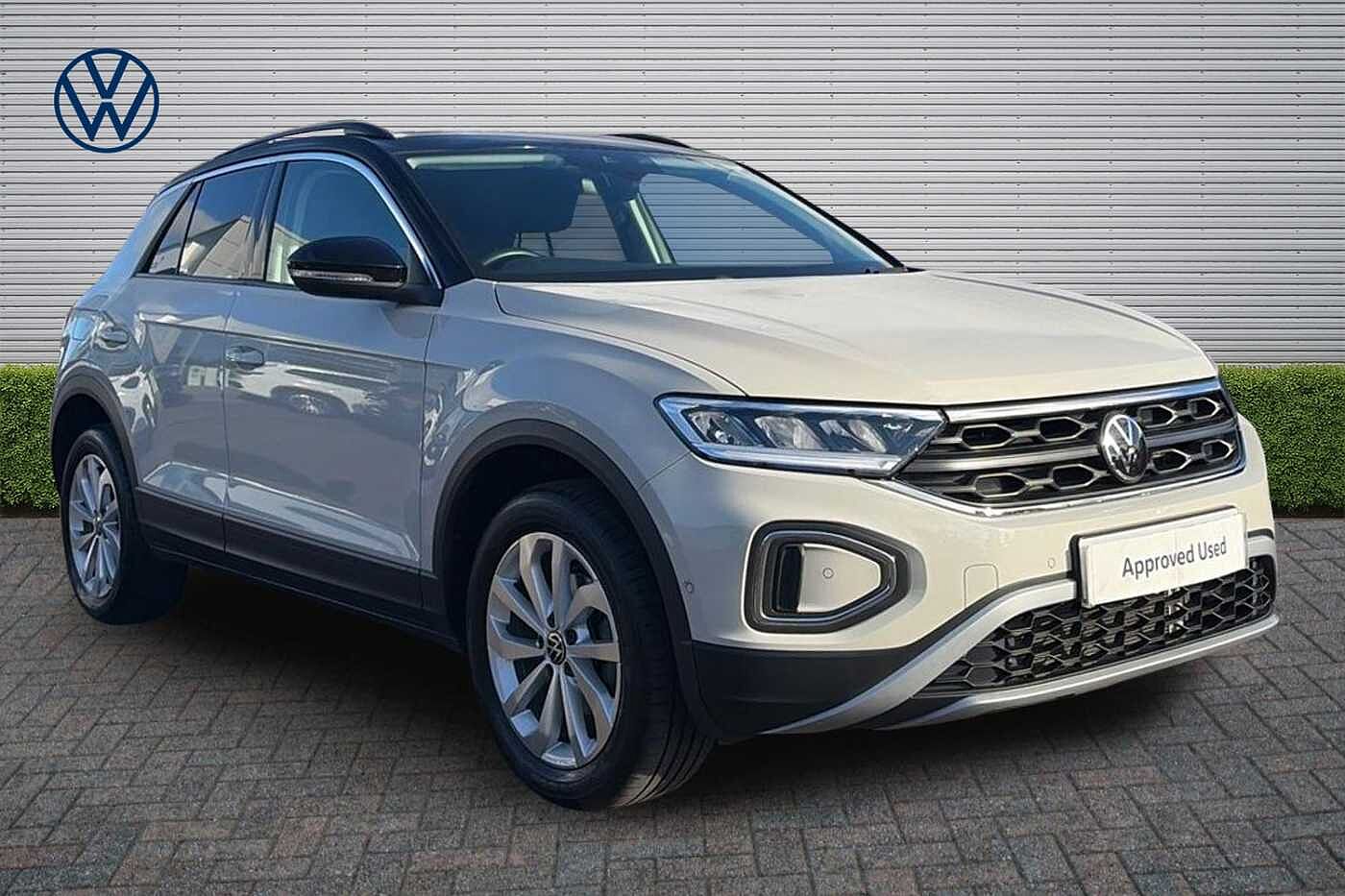 Main listing image - Volkswagen T-Roc