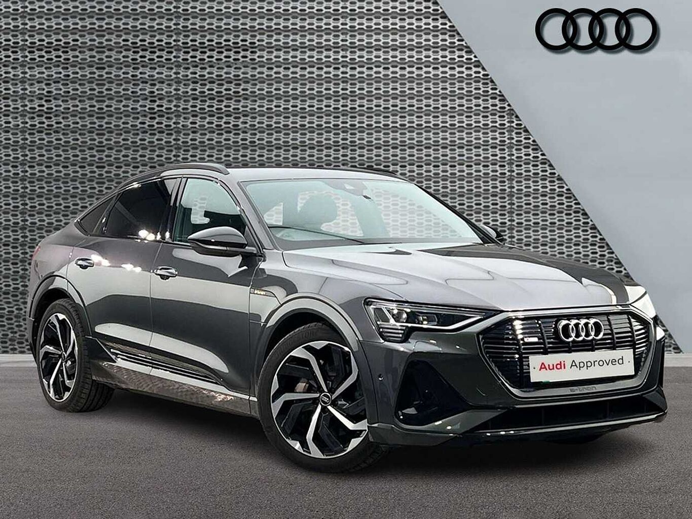 Main listing image - Audi e-tron