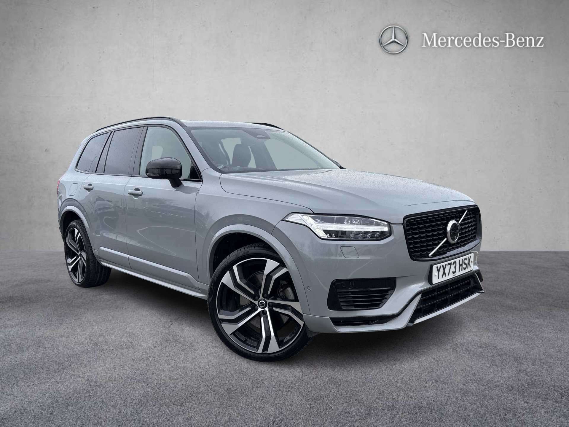 Main listing image - Volvo XC90
