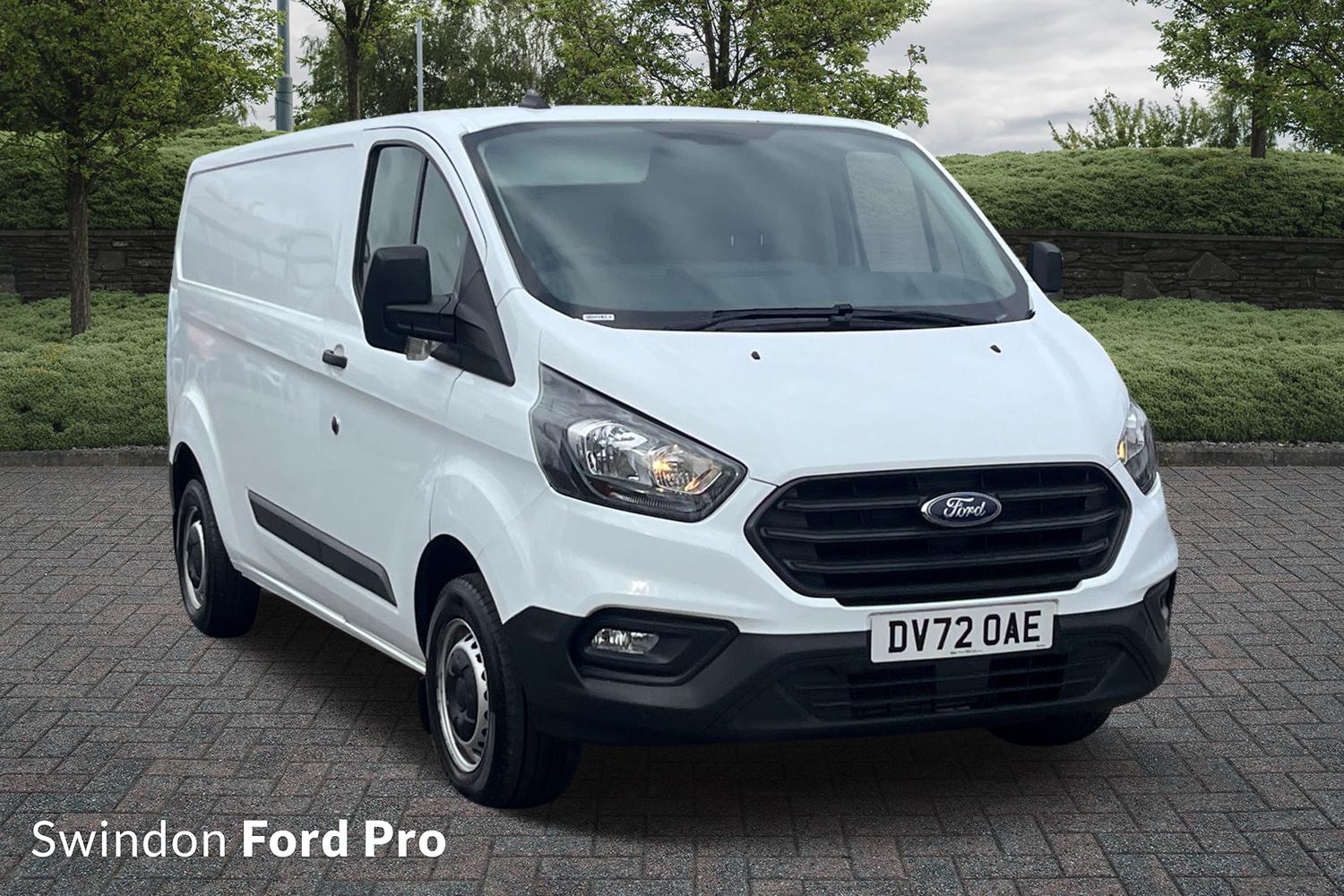 Main listing image - Ford Transit Custom