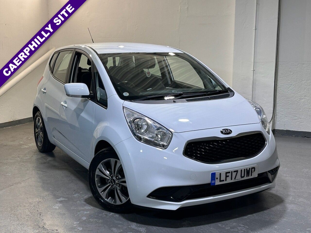 Main listing image - Kia Venga