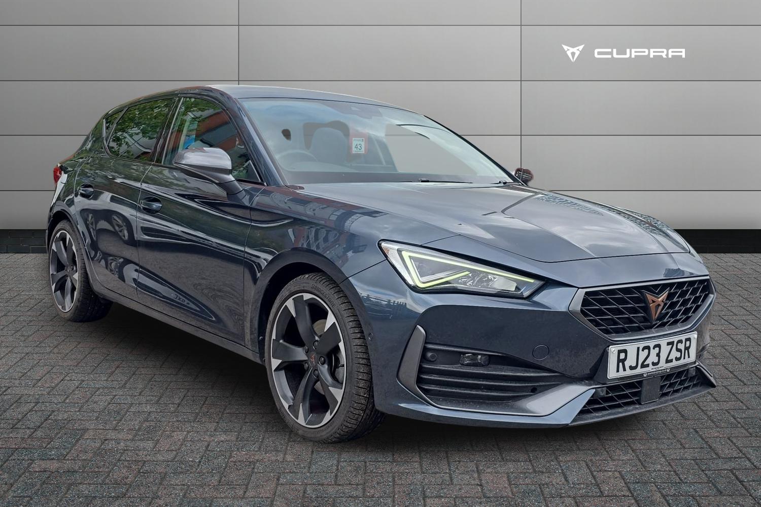 Main listing image - Cupra Leon