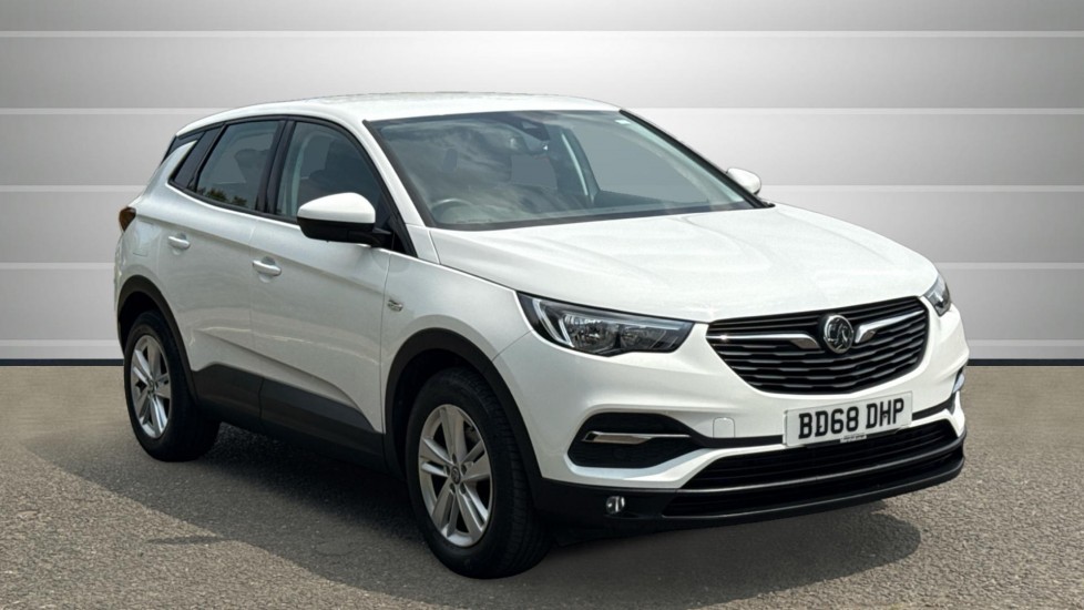 Main listing image - Vauxhall Grandland X