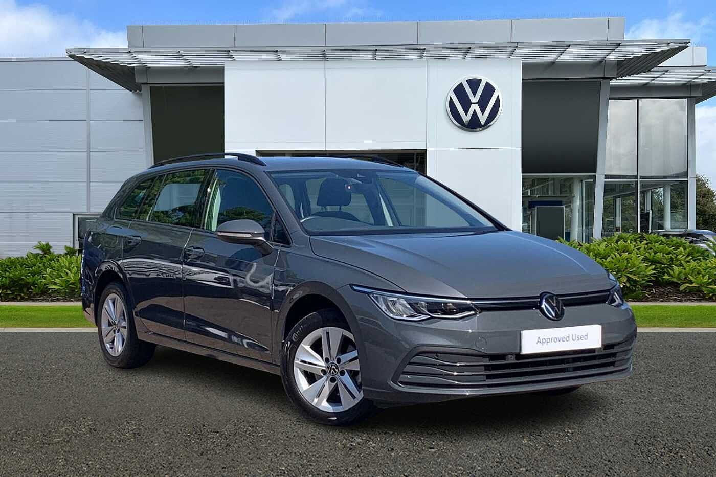 Main listing image - Volkswagen Golf Estate
