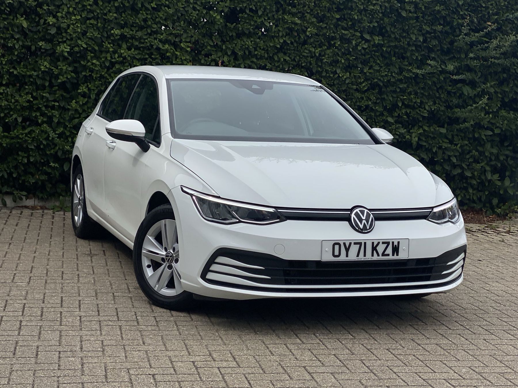 Main listing image - Volkswagen Golf