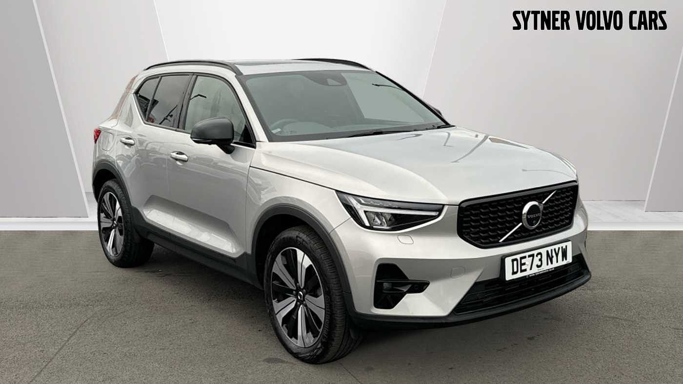 Main listing image - Volvo XC40 Recharge