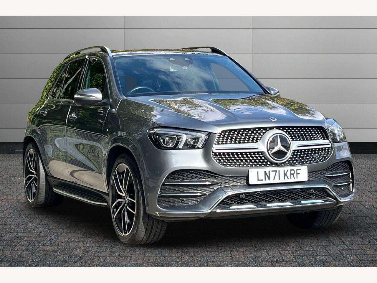 Main listing image - Mercedes-Benz GLE
