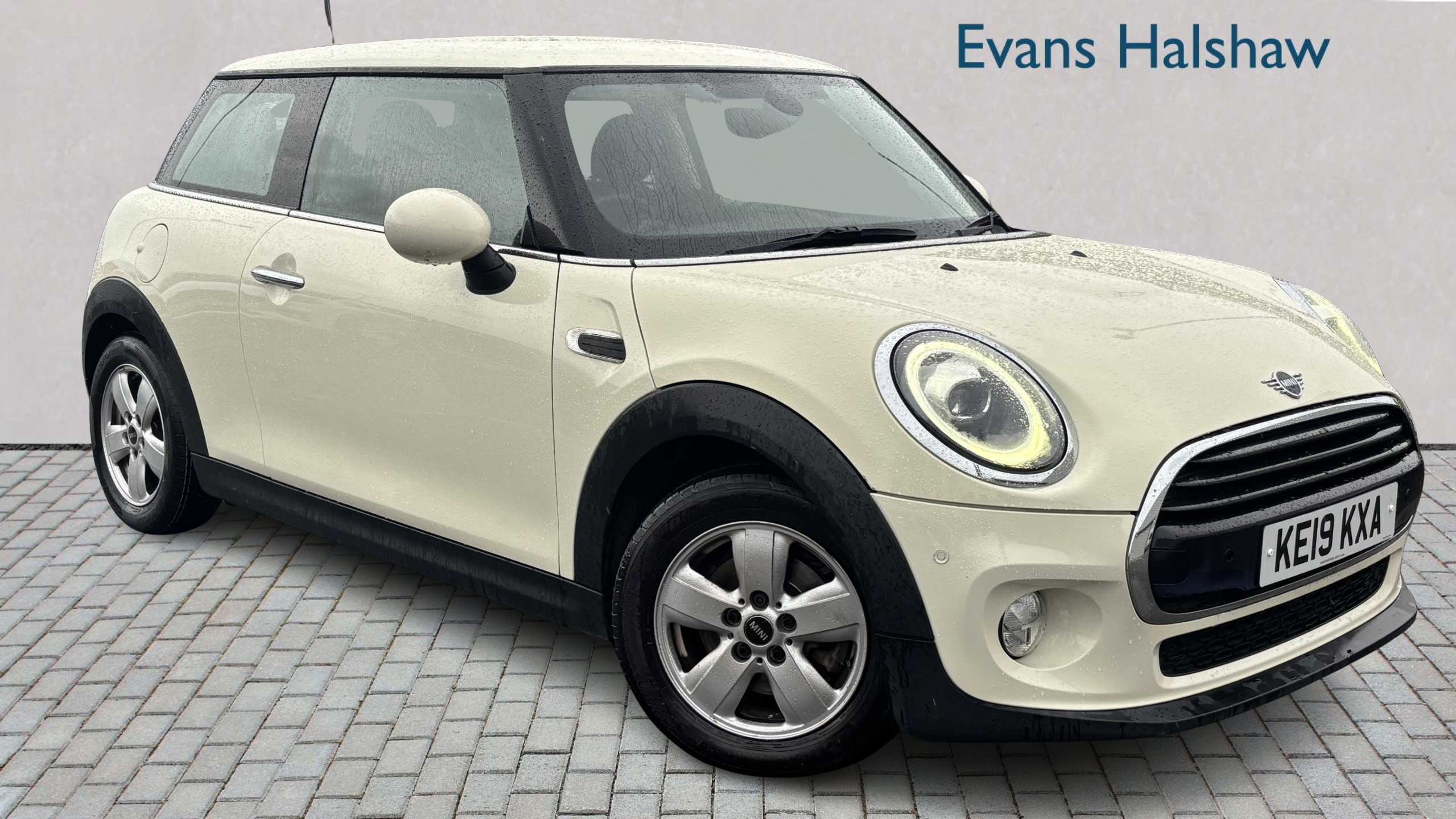 Main listing image - MINI Hatchback