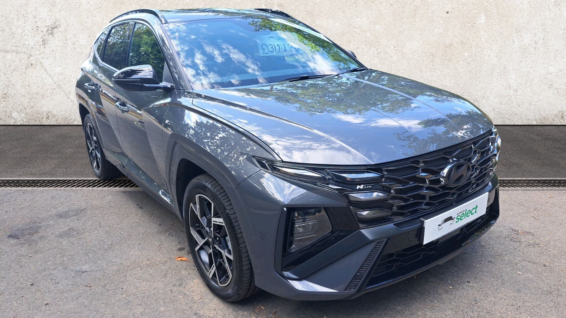 Main listing image - Hyundai Tucson