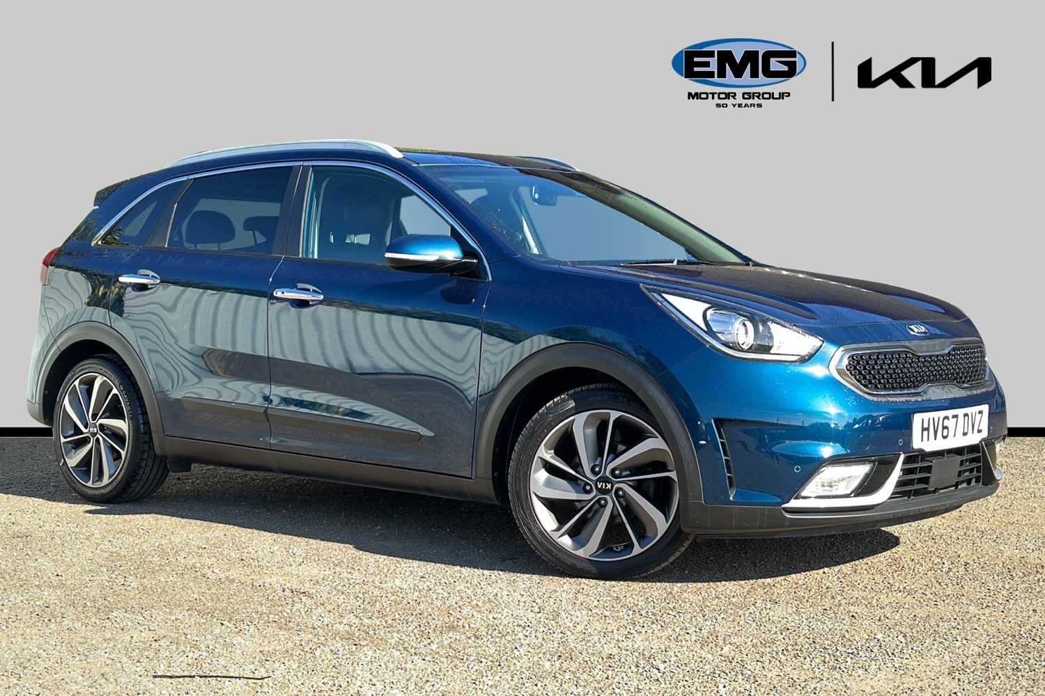 Main listing image - Kia Niro