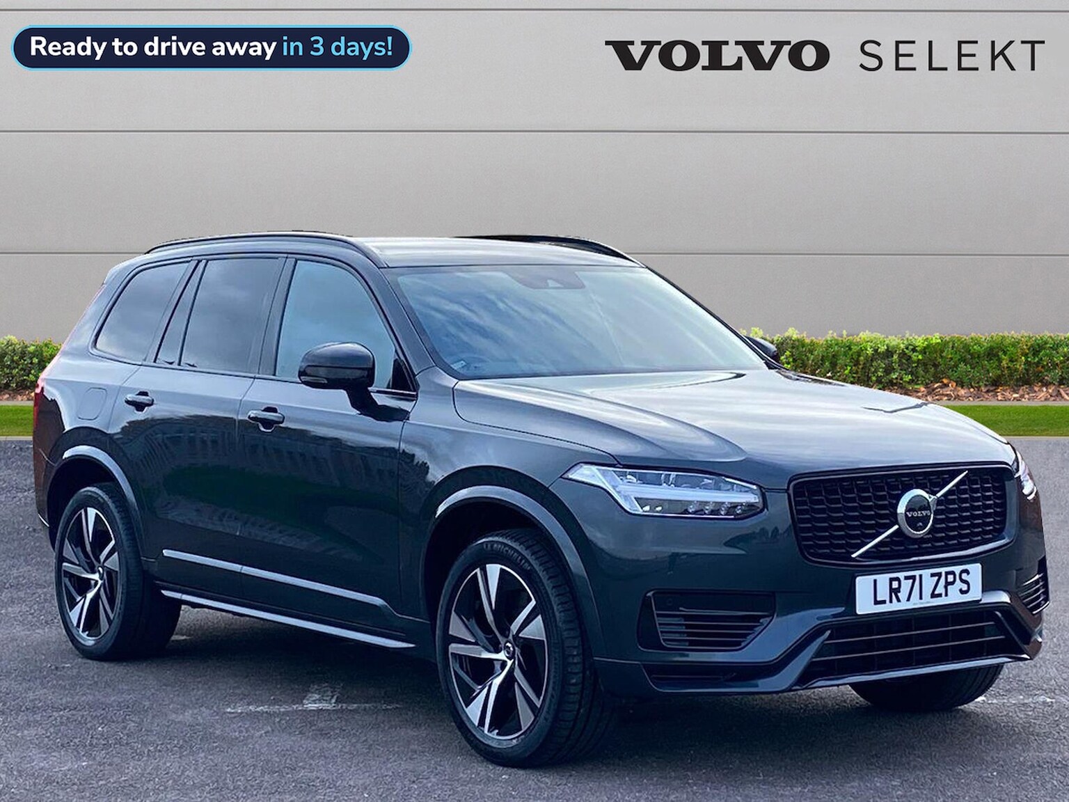 Main listing image - Volvo XC90