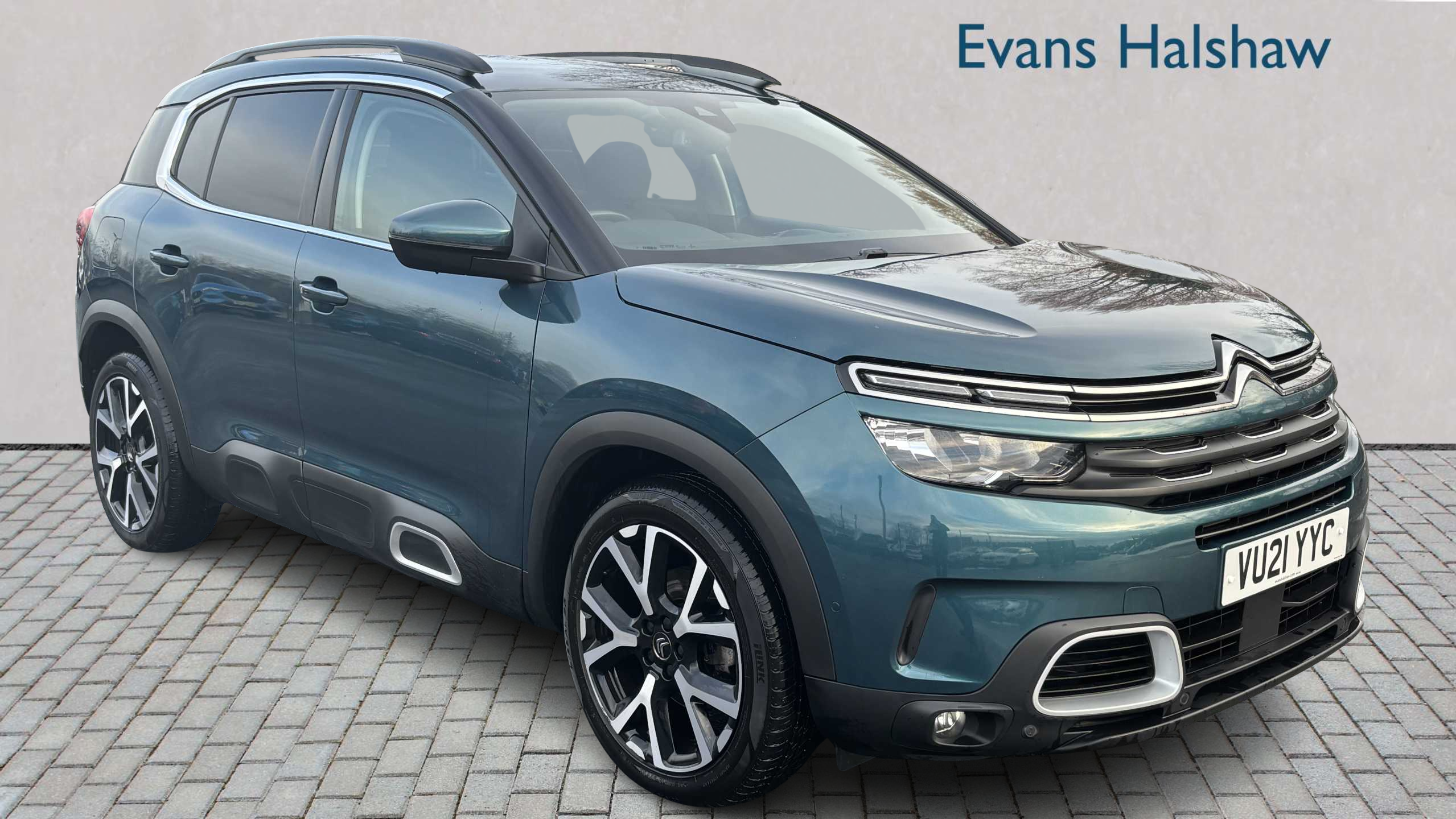 Main listing image - Citroen C5 Aircross