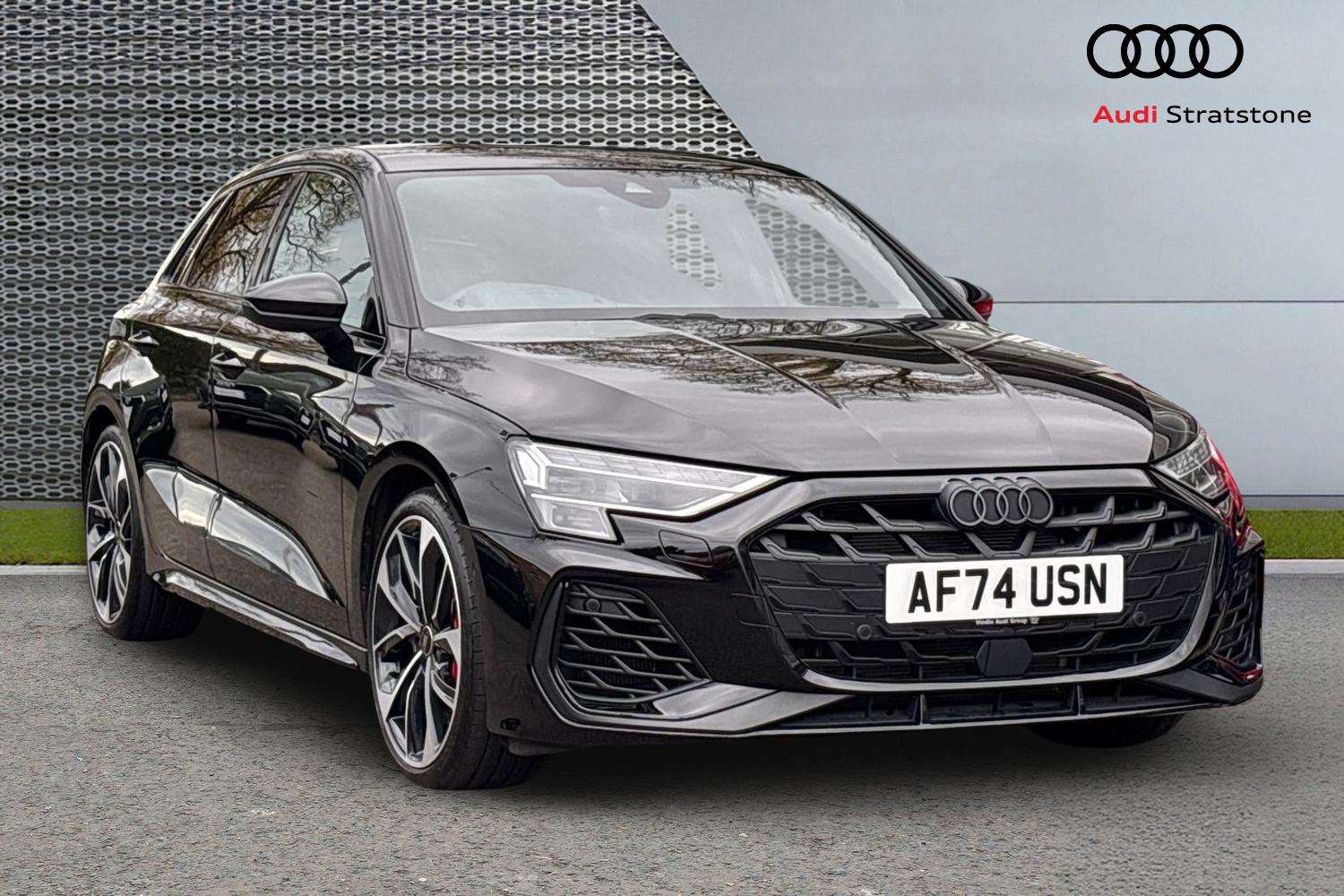 Main listing image - Audi S3