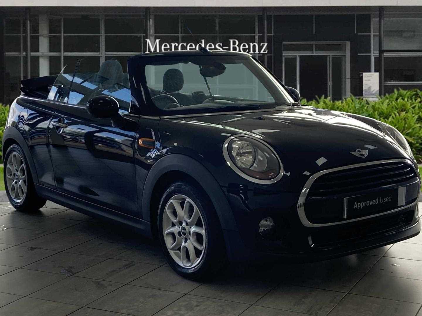 Main listing image - MINI Convertible