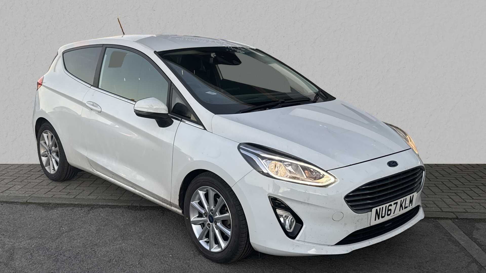 Main listing image - Ford Fiesta