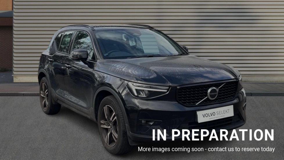 Main listing image - Volvo XC40