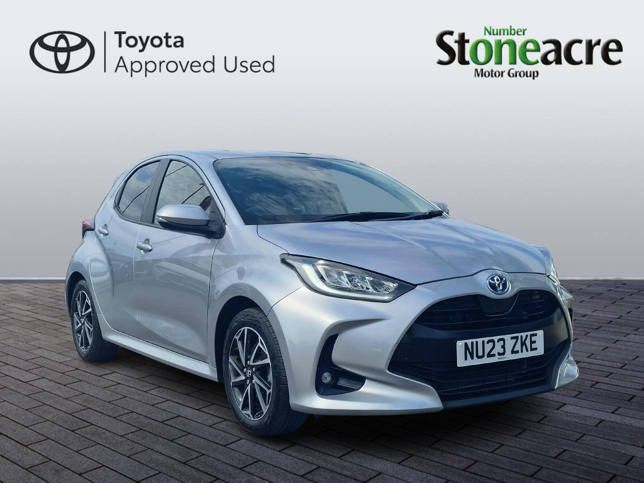 Main listing image - Toyota Yaris