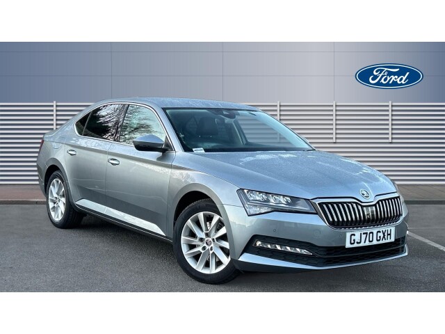 Main listing image - Skoda Superb