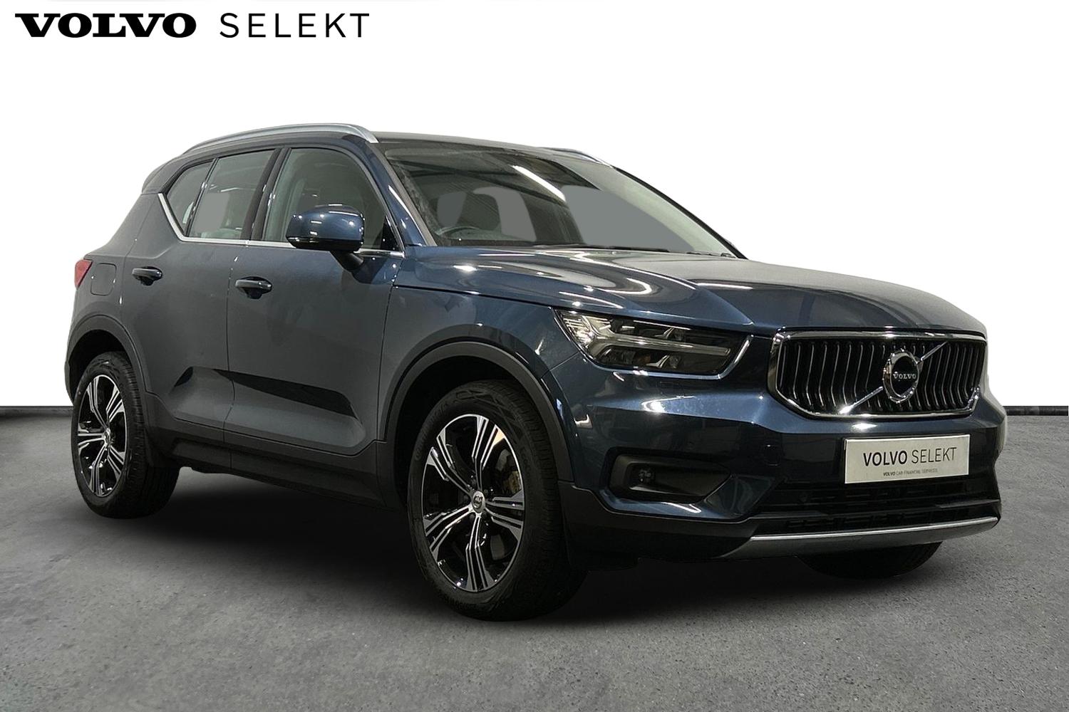 Main listing image - Volvo XC40 Recharge