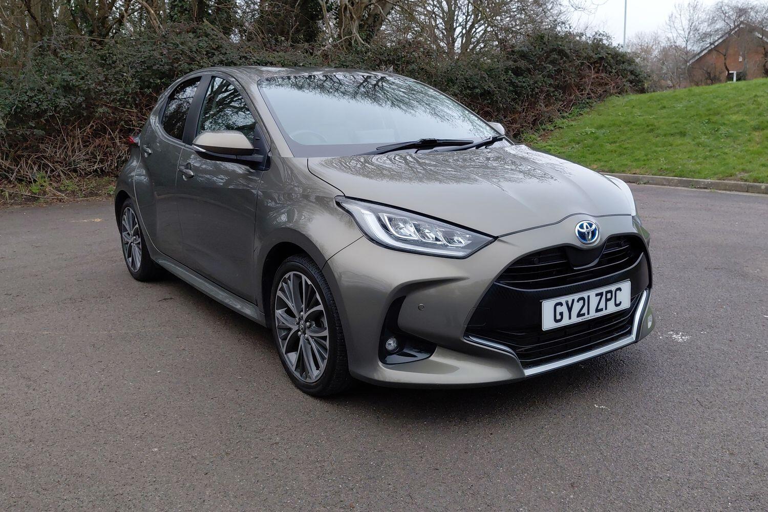 Main listing image - Toyota Yaris