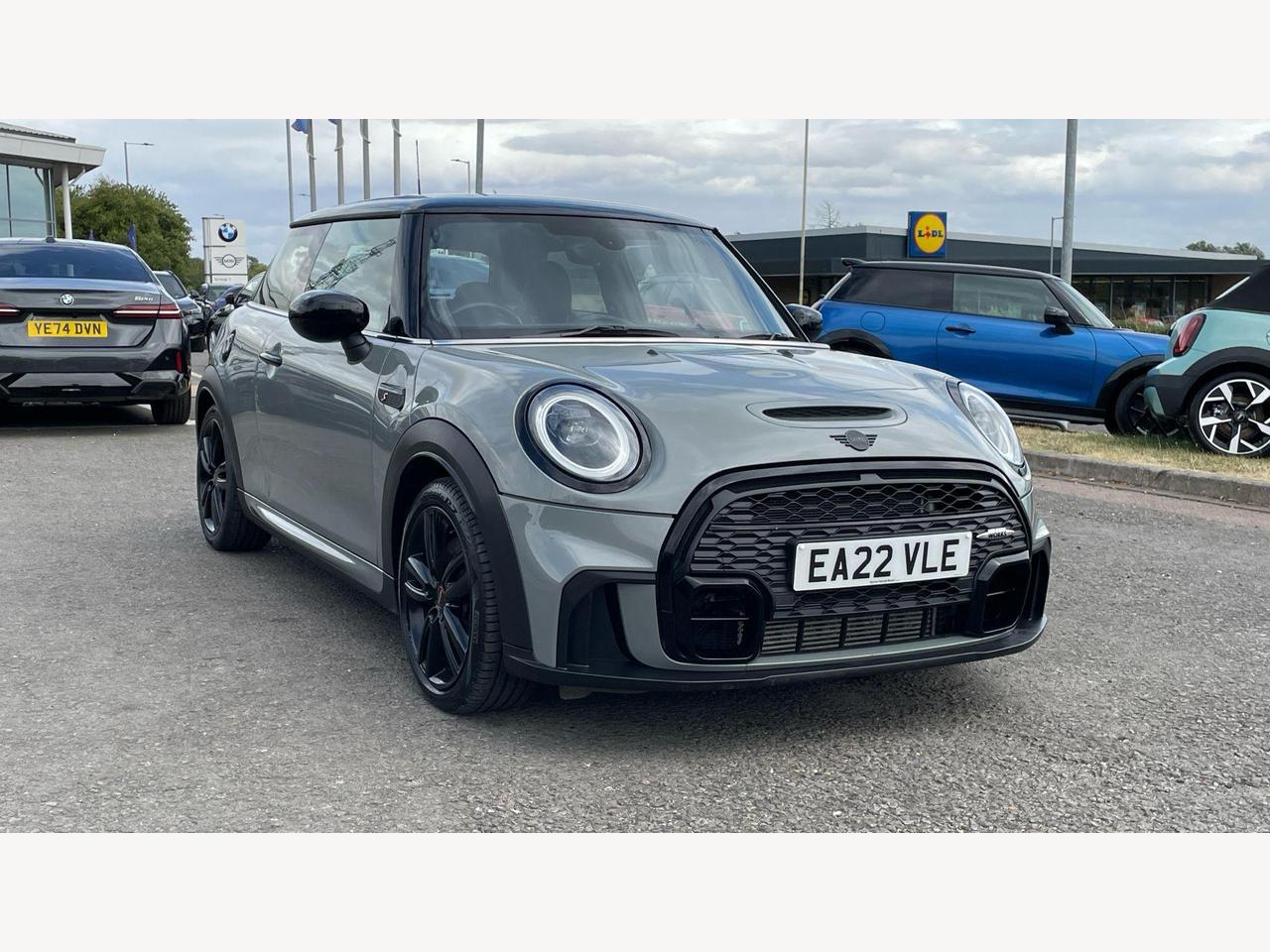 Main listing image - MINI Hatchback