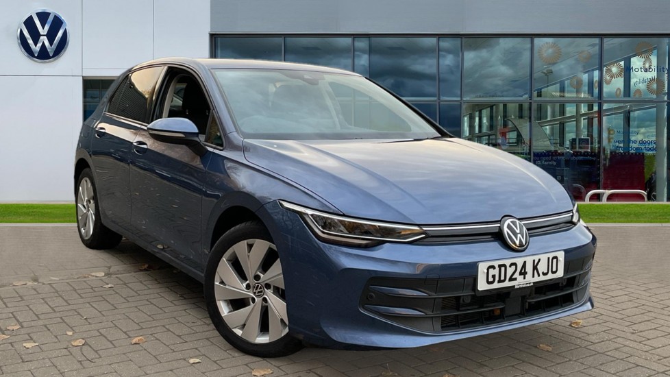 Main listing image - Volkswagen Golf
