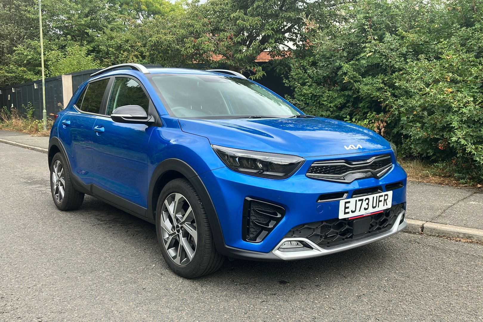 Main listing image - Kia Stonic