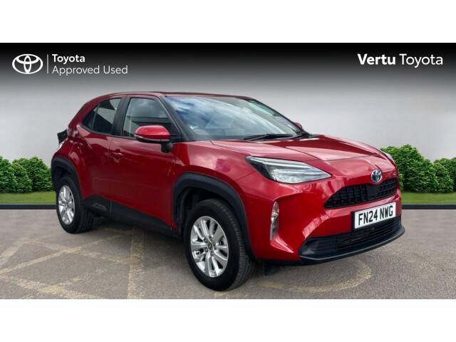 Main listing image - Toyota Yaris Cross