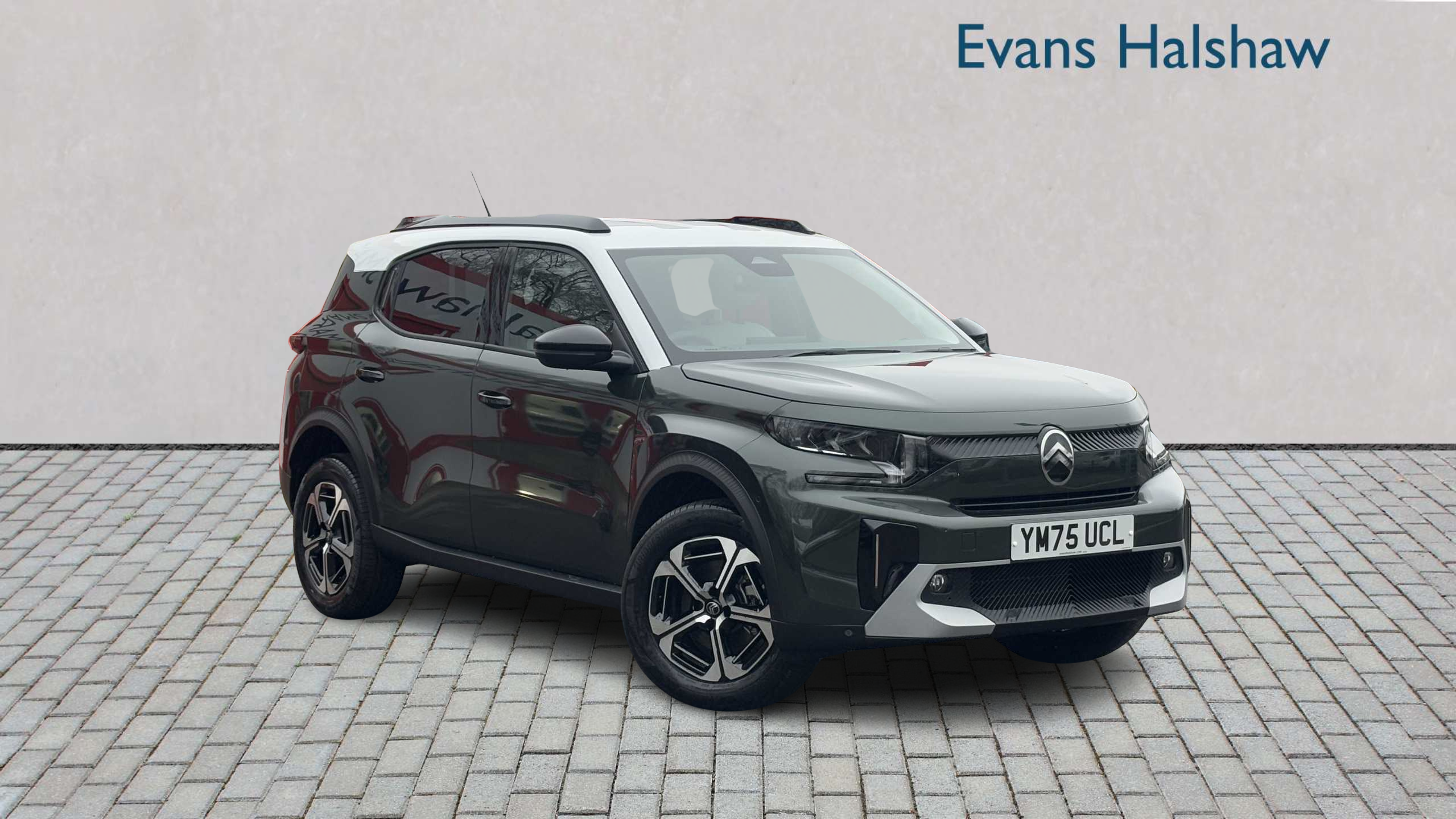 Main listing image - Citroen C3 Aircross