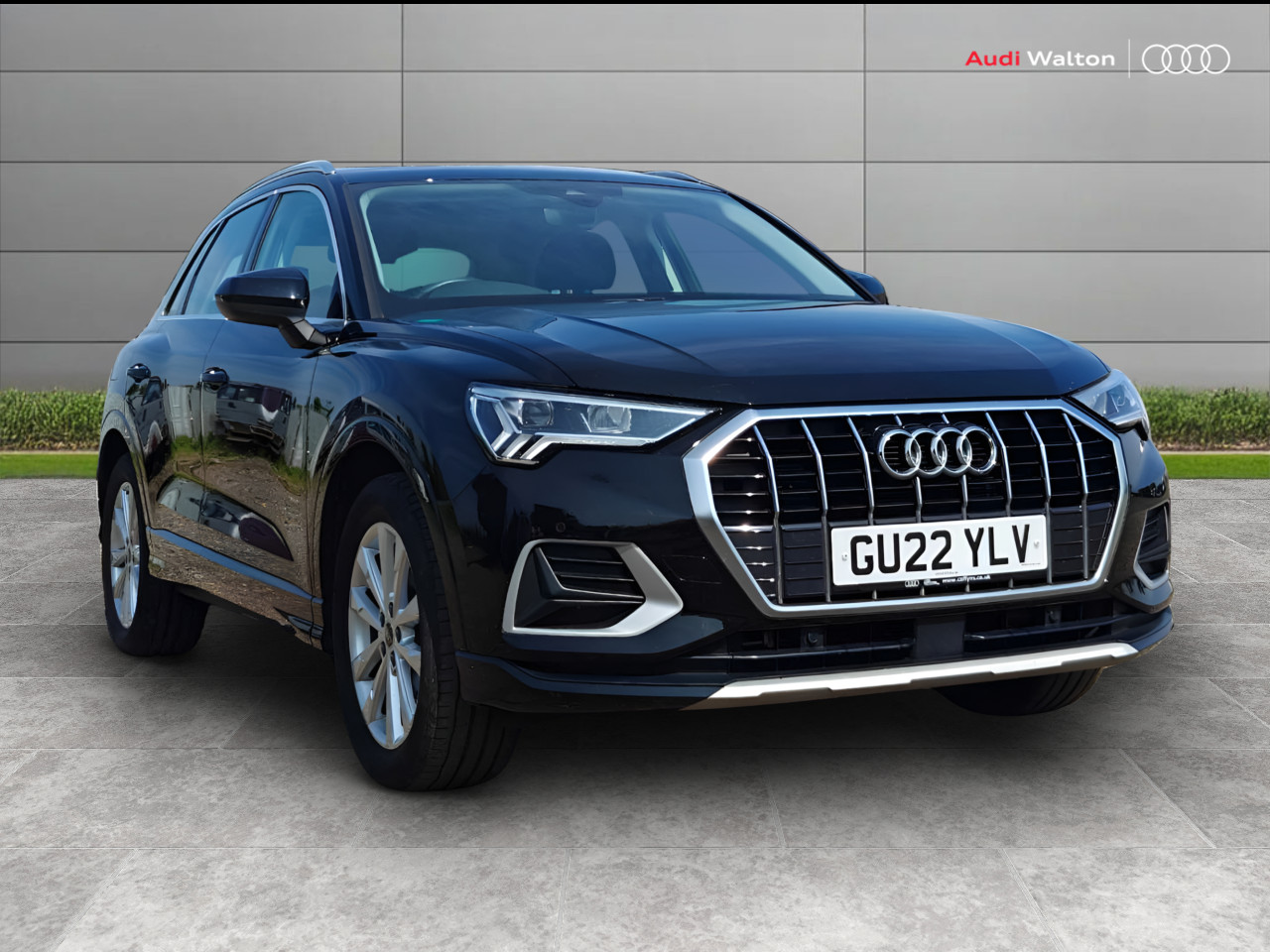 Main listing image - Audi Q3