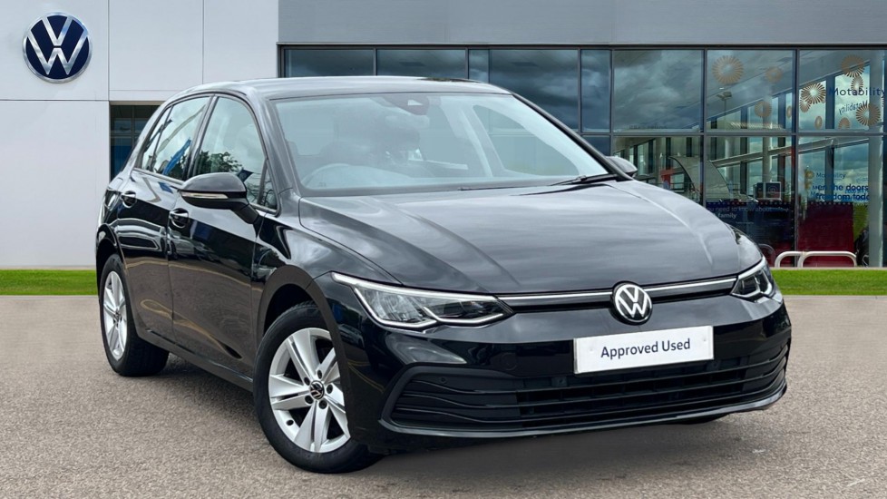 Main listing image - Volkswagen Golf