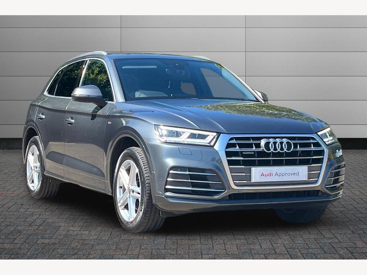 Main listing image - Audi Q5