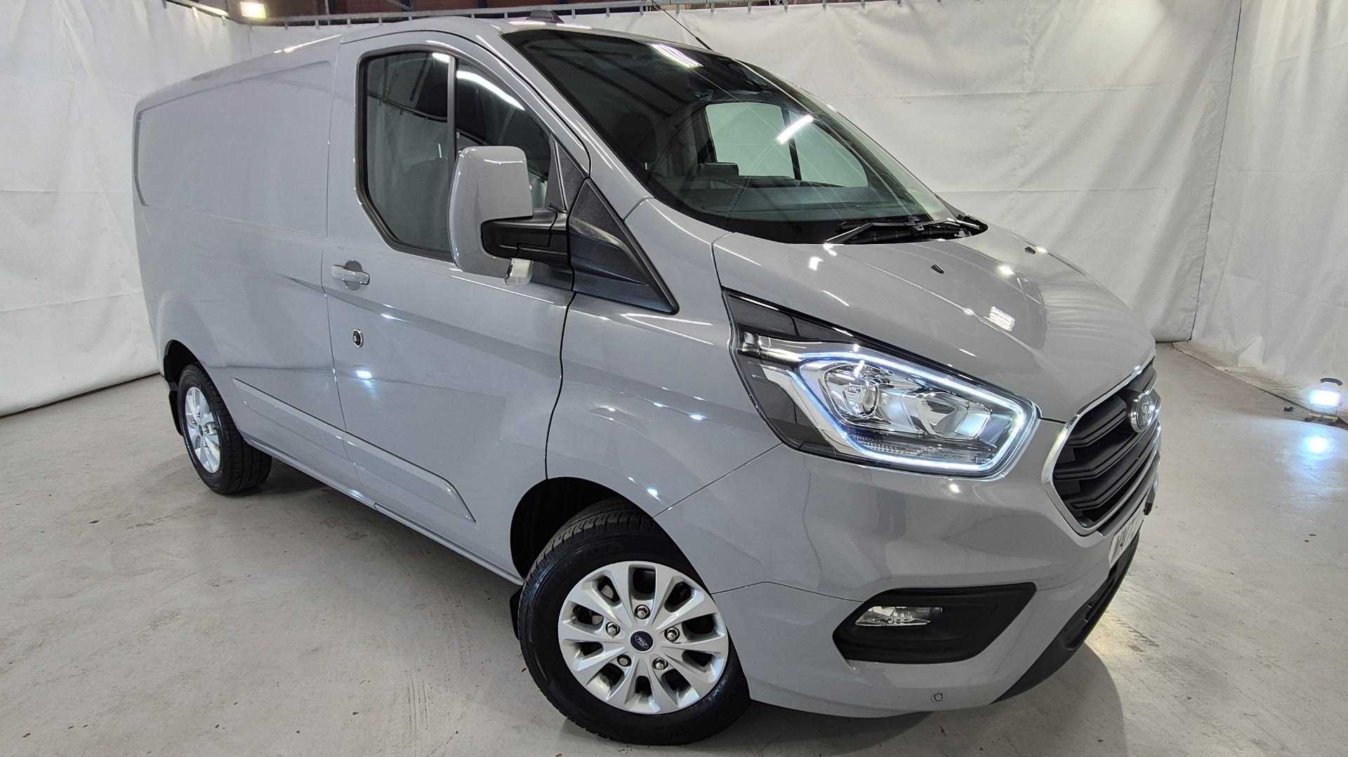 Main listing image - Ford Transit Custom