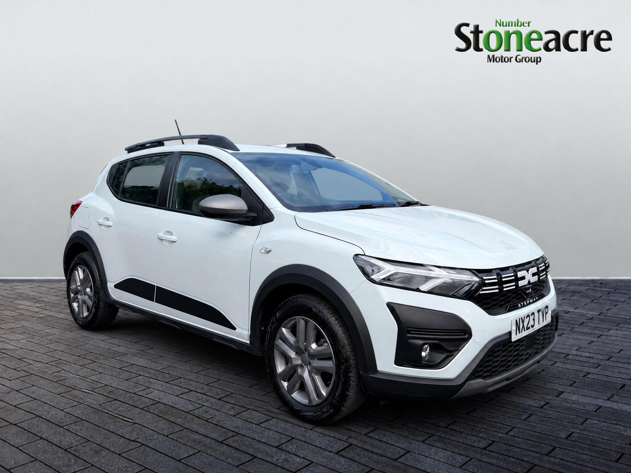 Main listing image - Dacia Sandero Stepway
