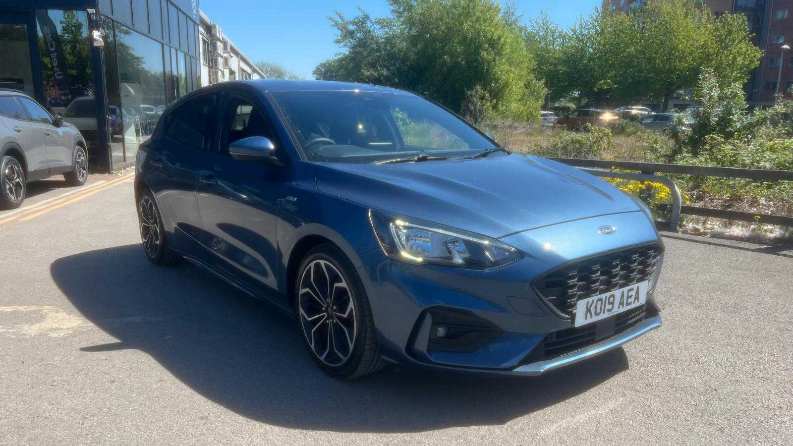 Main listing image - Ford Focus