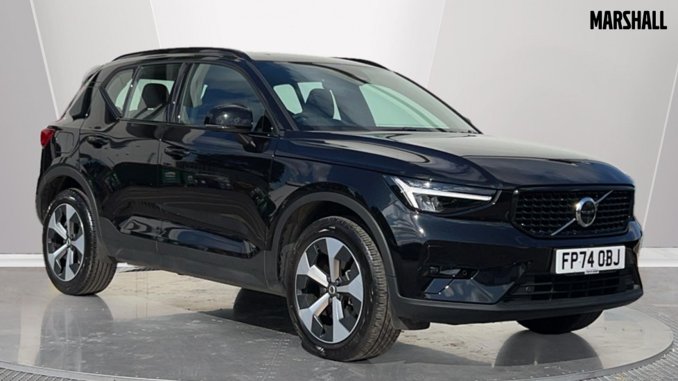 Main listing image - Volvo XC40