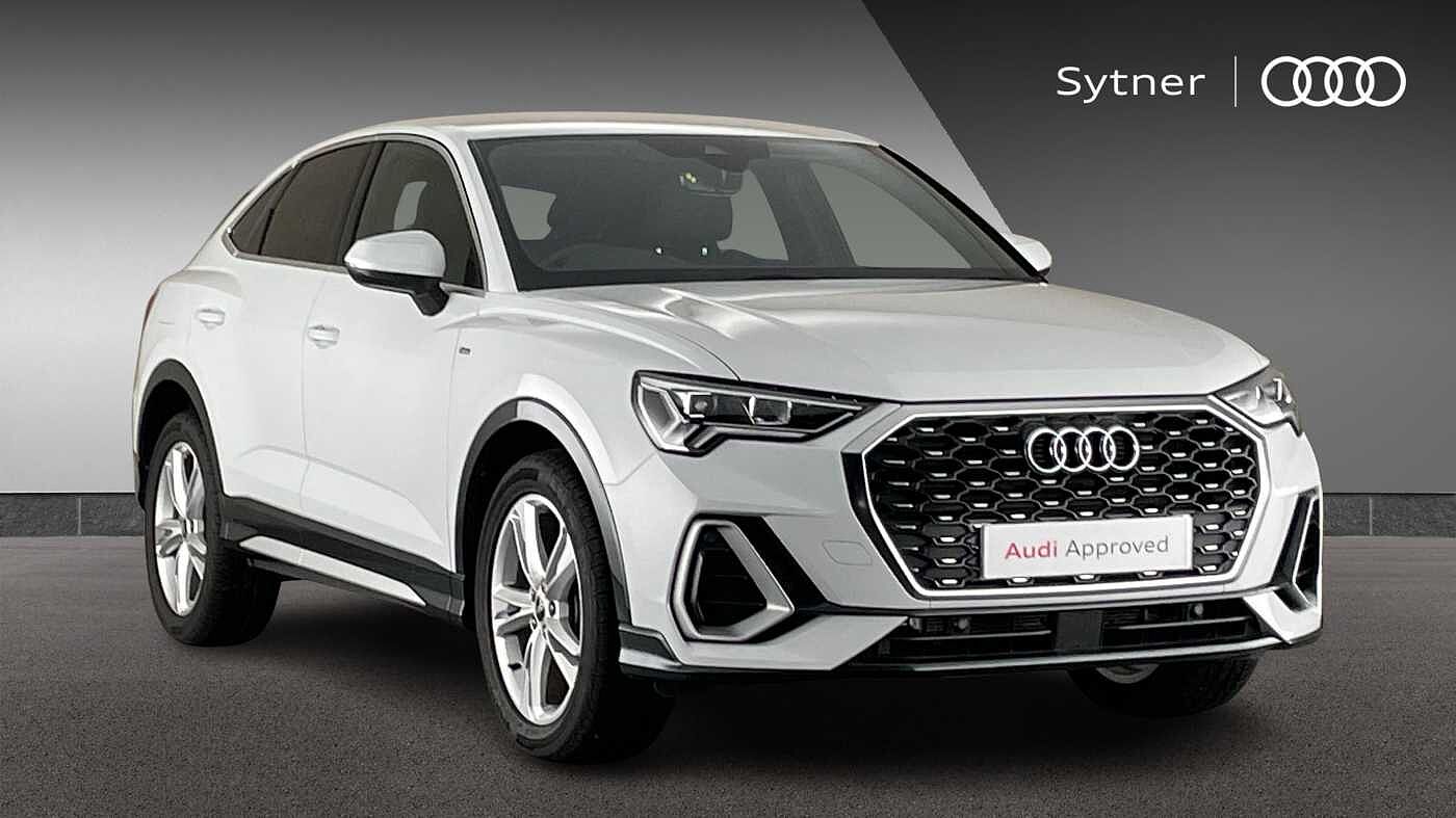 Main listing image - Audi Q3